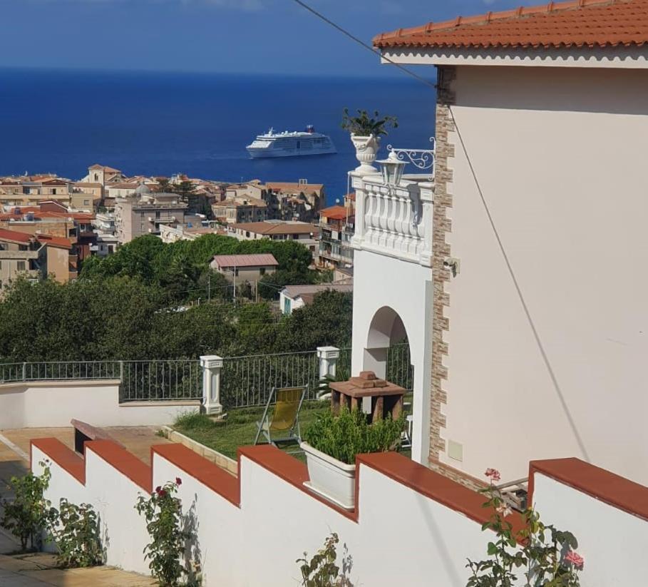Appartamenti Borgo Panoramico N 5 Tropea Exterior photo